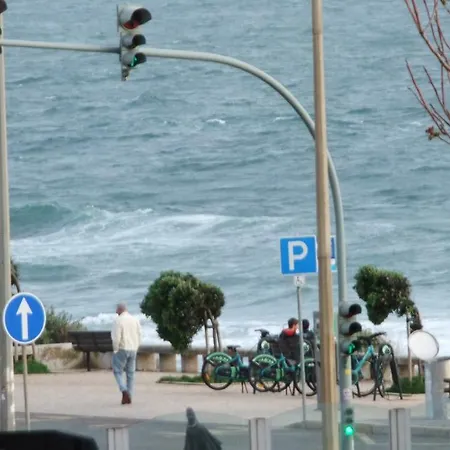Flat Coast Cascais *